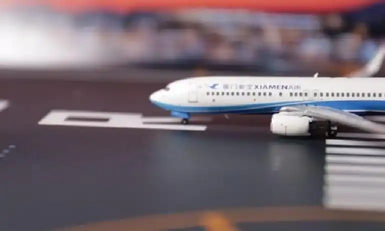 海南航空股票怎么样_海航债务危机分析_海航股价跌破1元