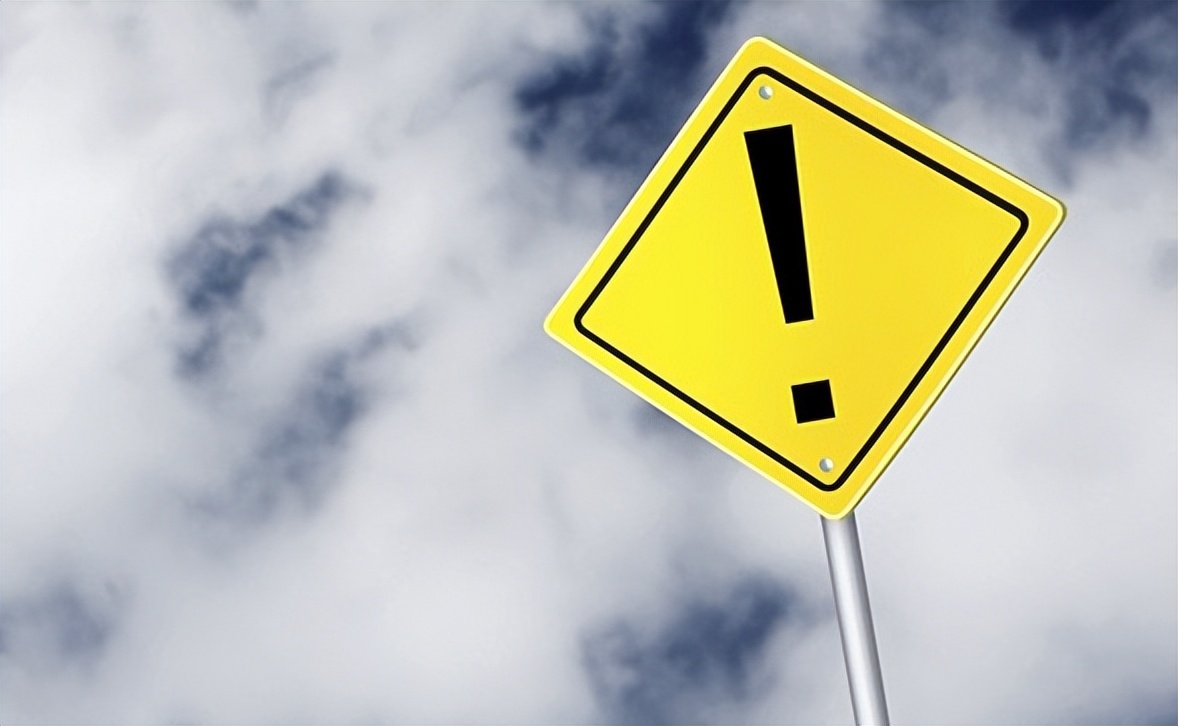 刷视频能赚钱？揭秘赚钱app拉人头套路及真假提现规则