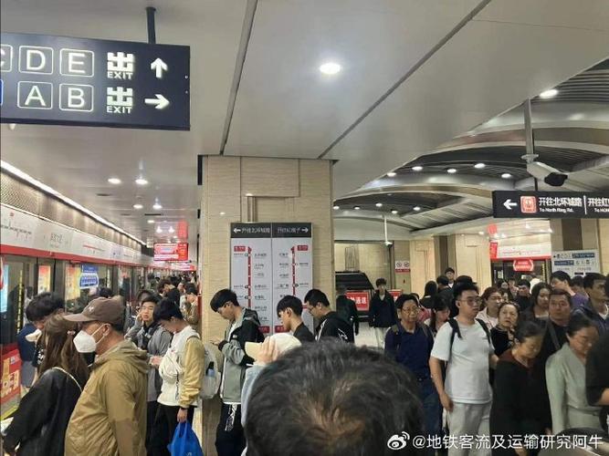 增城万达开业后遇地铁施工，生意受影响，客流骤减